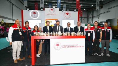 Vali Mustafa Çiftçi, 2-7 Eylül tarihleri arasında Erzurum’da düzenlenen Uluslararası