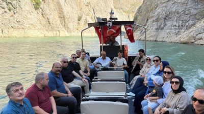 Bayburt Valisi Mustafa Eldivan, 2002-2004 yılları arasında Kaymakamlık yaptığı Erzincan’ın