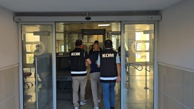 Zonguldak’ta Kaçakçılık ve Organize Suçlarla Mücadele (KOM) ekiplerince tefecilik yaptıkları