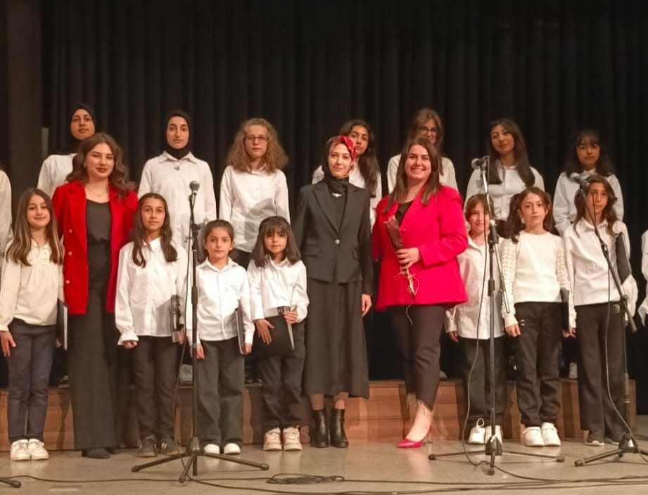 Palandöken Kaymakamlığı’na bağlı Aile Destek Merkezleri tarafından 29 Ekim Cumhuriyet