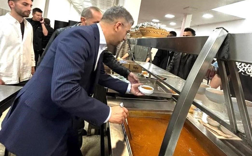 AK Parti Erzurum İl Gençlik Kolları Başkanlığı, Atatürk Üniversitesi kampüsünde