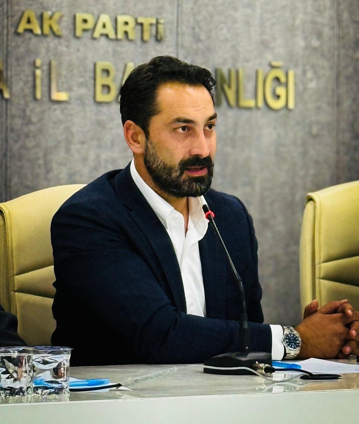 AK Parti MKYK Üyesi ve Manisa Milletvekili Mücahit Arınç, Cumhuriyet