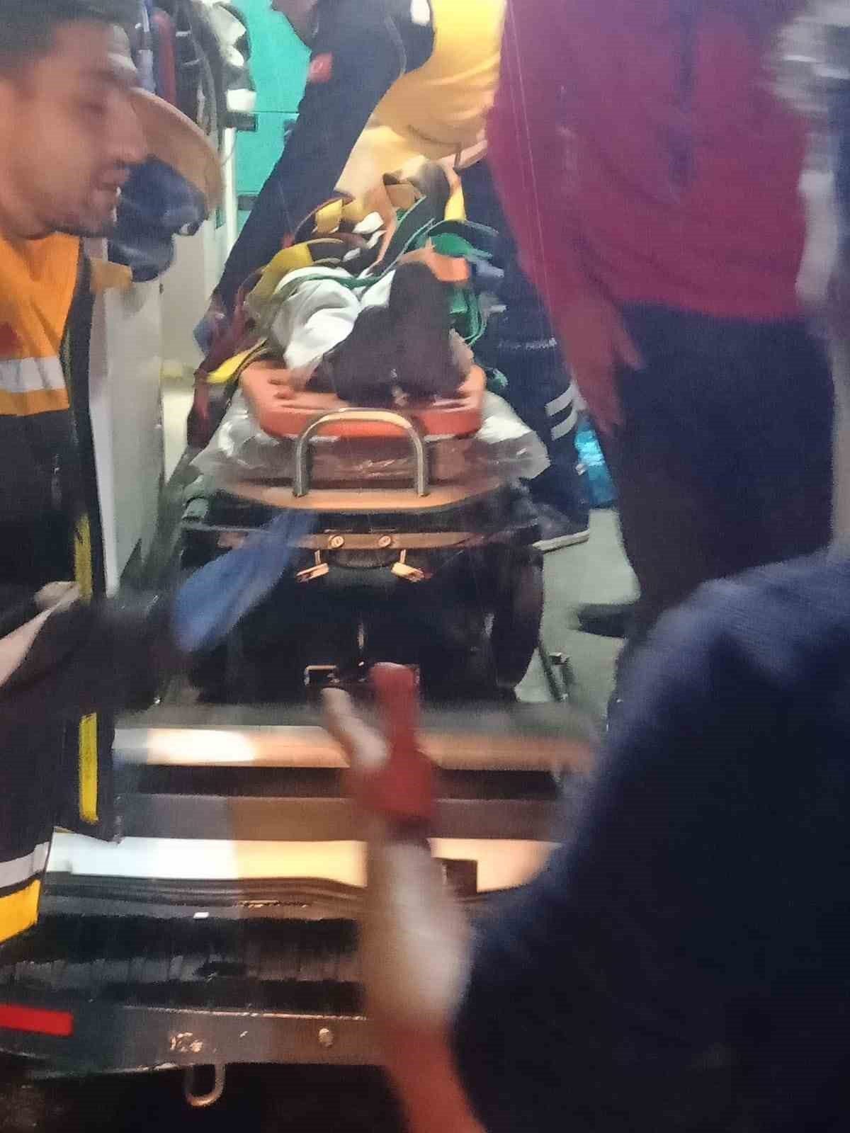 Erzurum’un Aşkale ilçesinde meydana gelen iki ayrı kazada 5 kişi