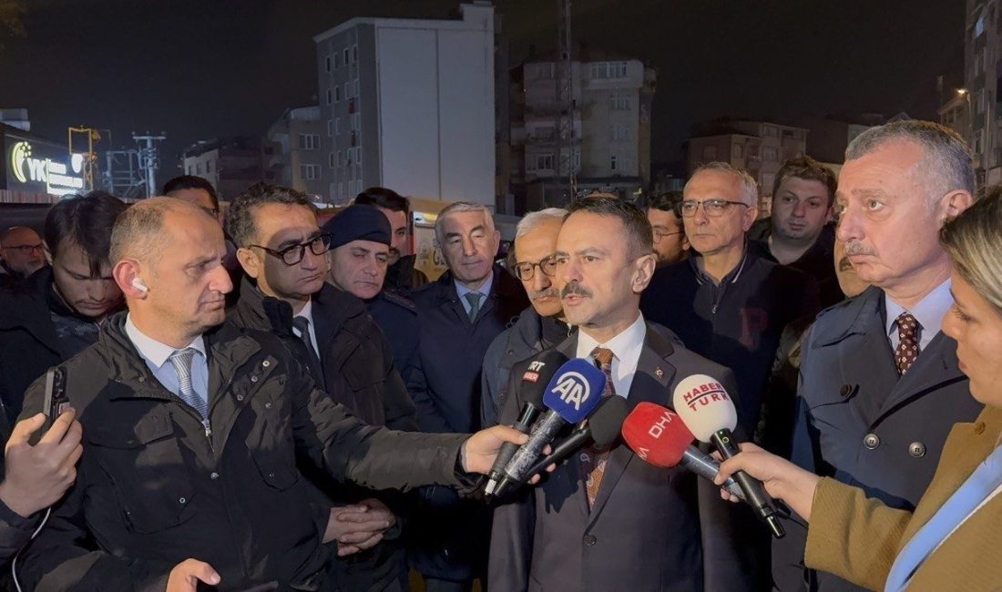 Kocaeli’nin Gebze ilçesinde devrilerek 4 kişiye mezar olan binaya yaklaşık