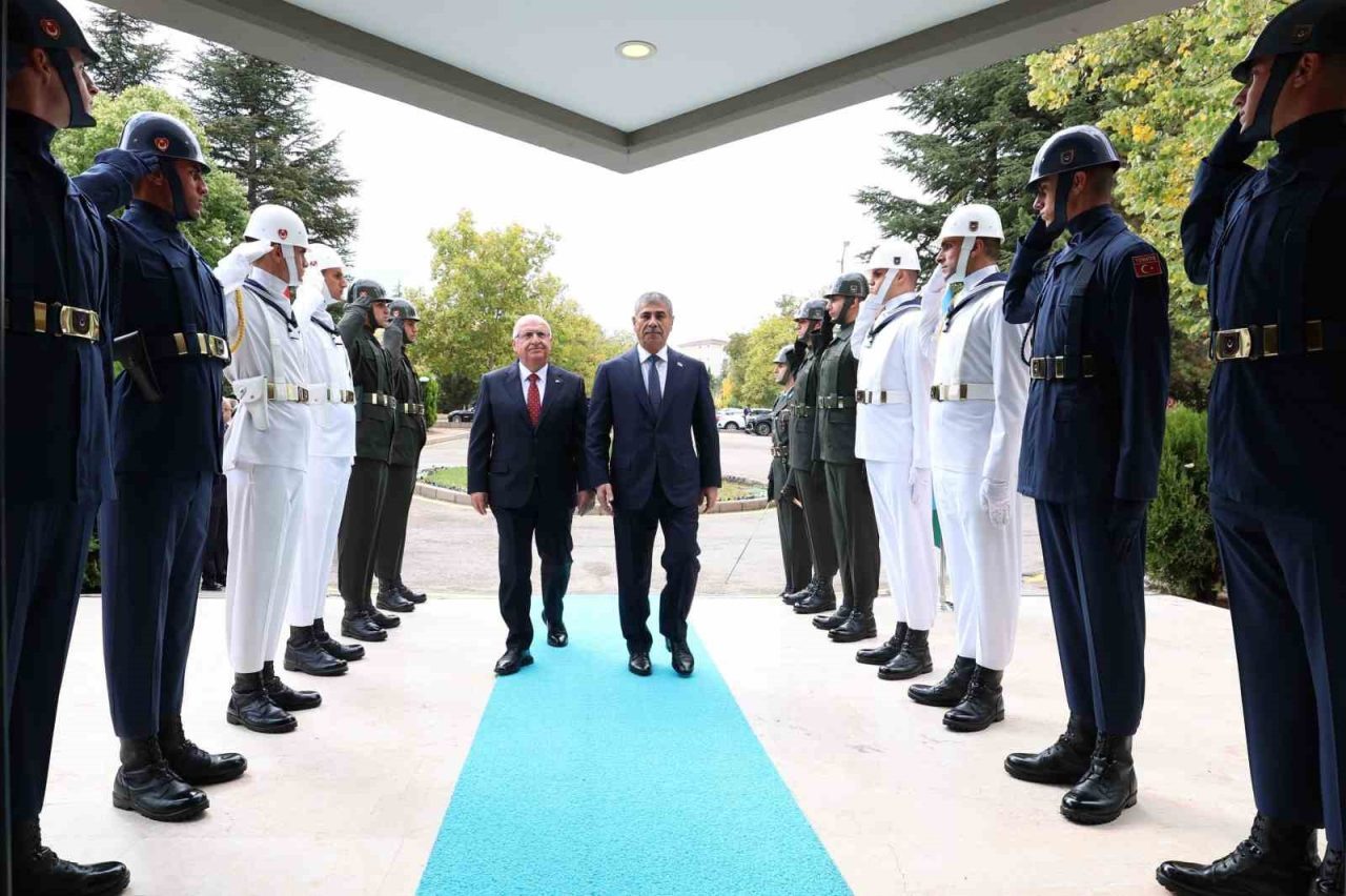 Milli Savunma Bakanı Yaşar Güler, Türkiye-Azerbaycan-Gürcistan Üçlü Savunma Bakanları Toplantısı’na