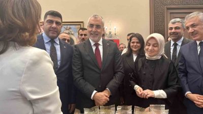 Çalışma ve Sosyal Güvenlik Bakanı Vedat Işıkhan, Yüzyılın Kadın İstihdamı