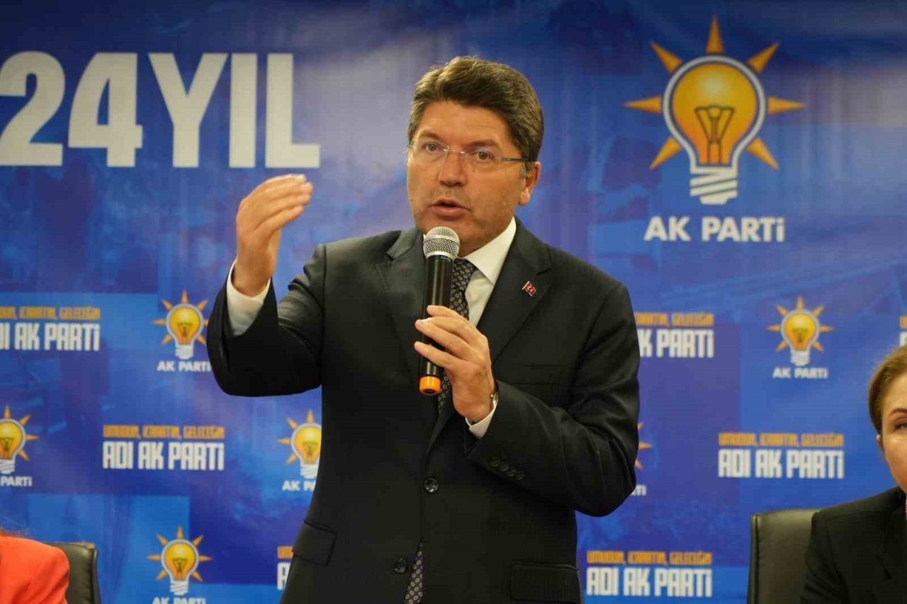 Adalet Bakanı Yılmaz Tunç, “Terörle mücadelede binlerce şehit verildi. Bu