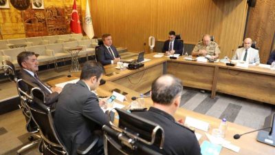 İçişleri Bakanı Ali Yerlikaya ve Ulaştırma ve Altyapı Bakanı Abdulkadir