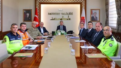 İçişleri Bakanı Ali Yerlikaya ve Ulaştırma ve Altyapı Bakanı Abdulkadir