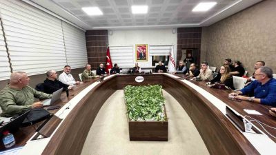 Balıkesir’in Sındırgı ilçesinde meydana gelen ve Manisa’da da hissedilen 6.1