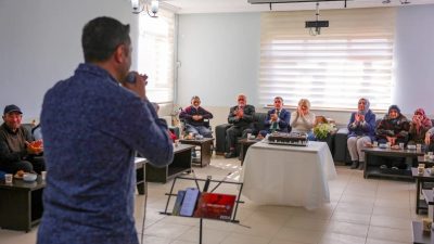 Dünya Yaşlılar Günü dolayısıyla Bayburt Memnune Evsen Huzurevi Yaşlı Bakım