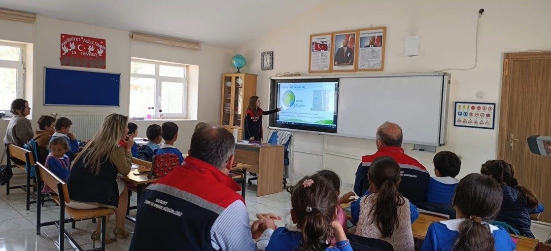 Bayburt İl Tarım ve Orman Müdürlüğü tarafından ’Okullarda Gıda Güvenilirliği,