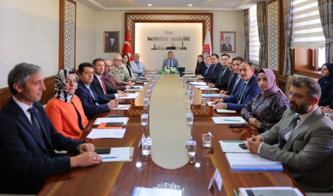 Bayburt Valisi Mustafa Eldivan başkanlığında, Kadına Yönelik Şiddetle Mücadele İl