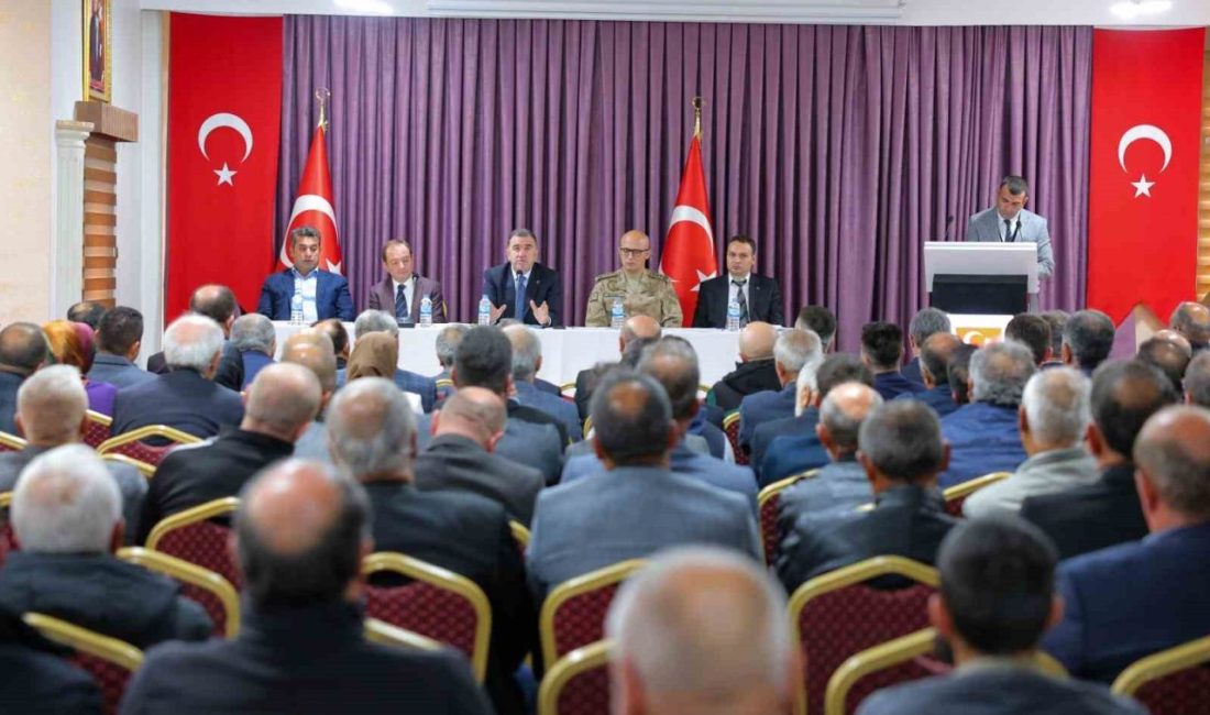 Bayburt Valisi Mustafa Eldivan başkanlığında Merkez Köylere Hizmet Götürme Birliği