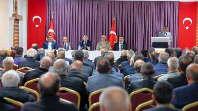 Bayburt Valisi Mustafa Eldivan başkanlığında Merkez Köylere Hizmet Götürme Birliği