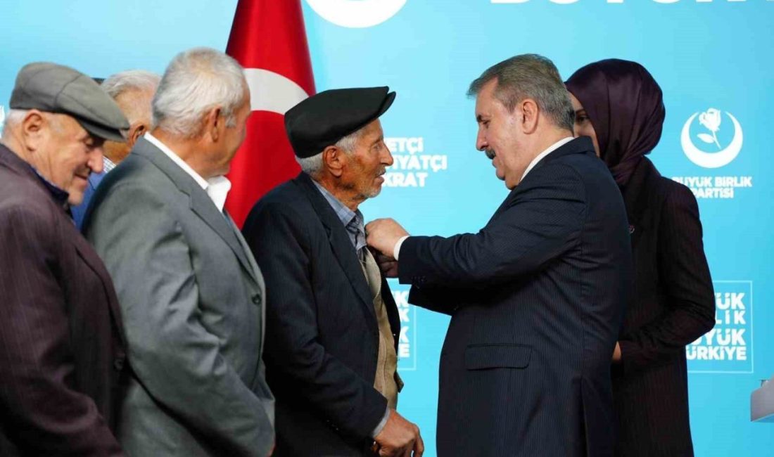 Büyük Birlik Partisi (BBP) Genel Başkanı Mustafa Destici, KKTC’deki cumhurbaşkanlığı