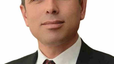 Demokrat Eğitimciler Sendikası Genel Başkanı İshak Çelebi, zorunlu eğitim süresine