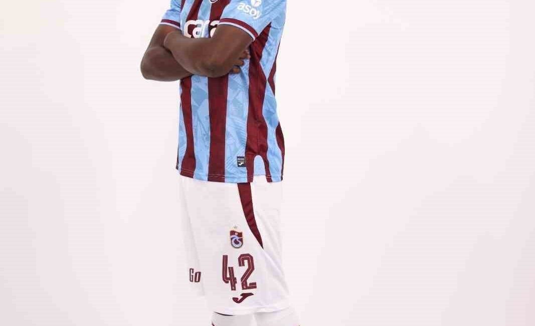 Trabzonspor’un genç futbolcusu Christ Inao Oulai, kariyerinde daha önce şampiyonluk