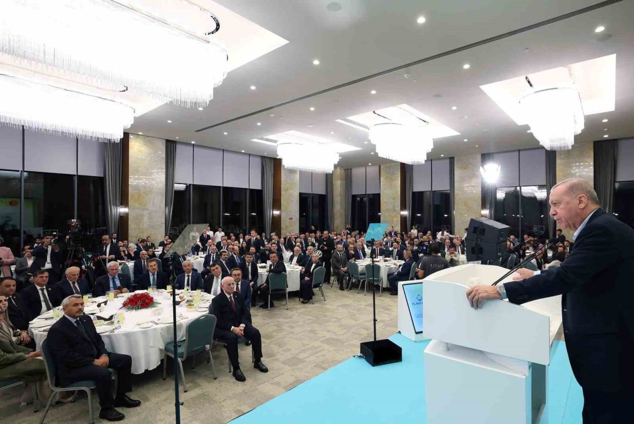 Cumhurbaşkanı Recep Tayyip Erdoğan, teknoloji ve internetin sunduğu yeni imkanların