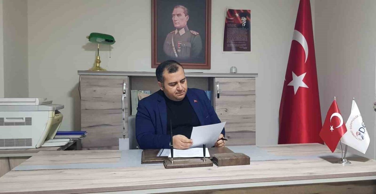 Demokrat Eğitimciler Sendikası (DES) Teşkilatlanma Sekreteri Mehmet Güleç yaptığı basın