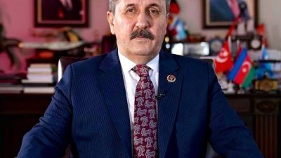 Büyük Birlik Partisi (BBP) Genel Başkanı Mustafa Destici, trafik kazasında