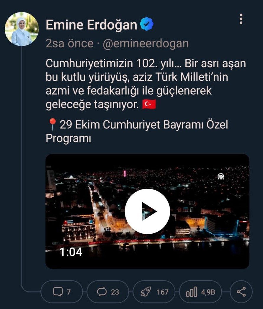 Cumhurbaşkanı Recep Tayyip Erdoğan’ın eşi Emine Erdoğan, Cumhuriyet’in 102. yılında