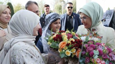 Cumhurbaşkanı Recep Tayyip Erdoğan’ın eşi Emine Erdoğan, İstanbul Sultangazi’de düzenlenen