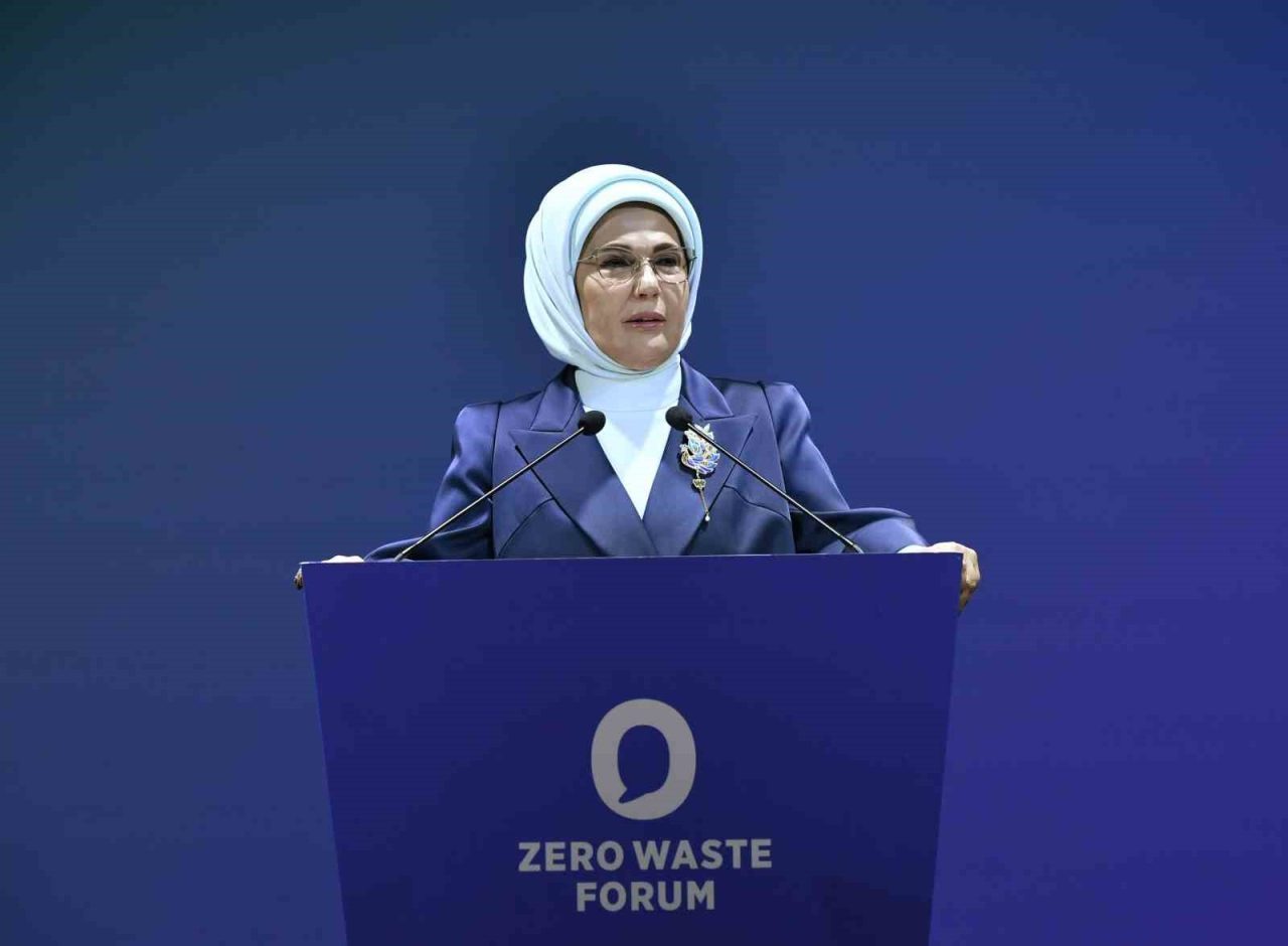 Cumhurbaşkanı Recep Tayyip Erdoğan’ın eşi Emine Erdoğan, “Sıfır Atık Hareketi