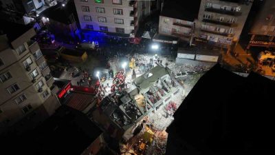 Kocaeli’nin Gebze ilçesinde çöken ve 2 çocuğun cansız bedenine ulaşılan