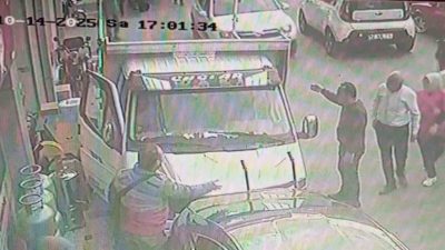 Ordu’nun Ünye ilçesinde epilepsi nöbeti geçiren kamyonet sürücüsü, park halindeki