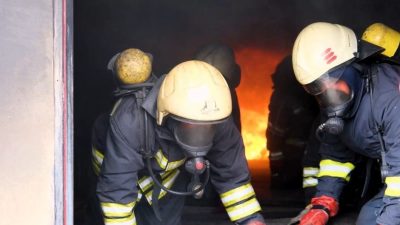 Erzincan’da itfaiye eğitim merkezinin açılışı tatbikatla gerçekleştirildi. Erzincan Belediye Başkanı
