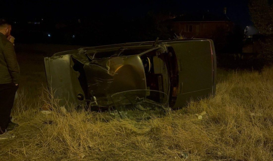 Erzincan’da kontrolden çıkan bir otomobilin takla atması sonucu meydana gelen
