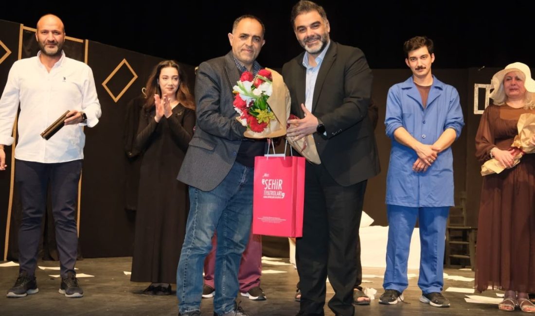 Erzurum Büyükşehir Belediyesi Şehir Tiyatrosu, Adana’da düzenlenen 10. Şehir Tiyatroları