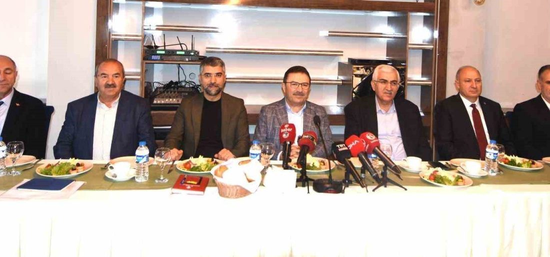 İçişleri eski Bakanı ve AK Parti Erzurum Milletvekili Selami Altınok,