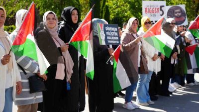 AK Parti Erzurum Kadın Kolları tarafından organize edilen “Gazze için