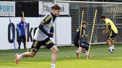 Fenerbahçe, Trendyol Süper Lig 11. haftasında Beşiktaş ile deplasmanda oynayacağı