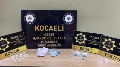 Kocaeli İl Emniyet Müdürlüğü ekiplerince Gebze ilçesinde düzenlenen operasyonda 3