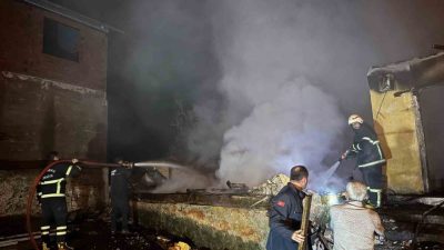 Giresun’un Piraziz ilçesinde eski usul mısır fırınının neden olduğu yangın