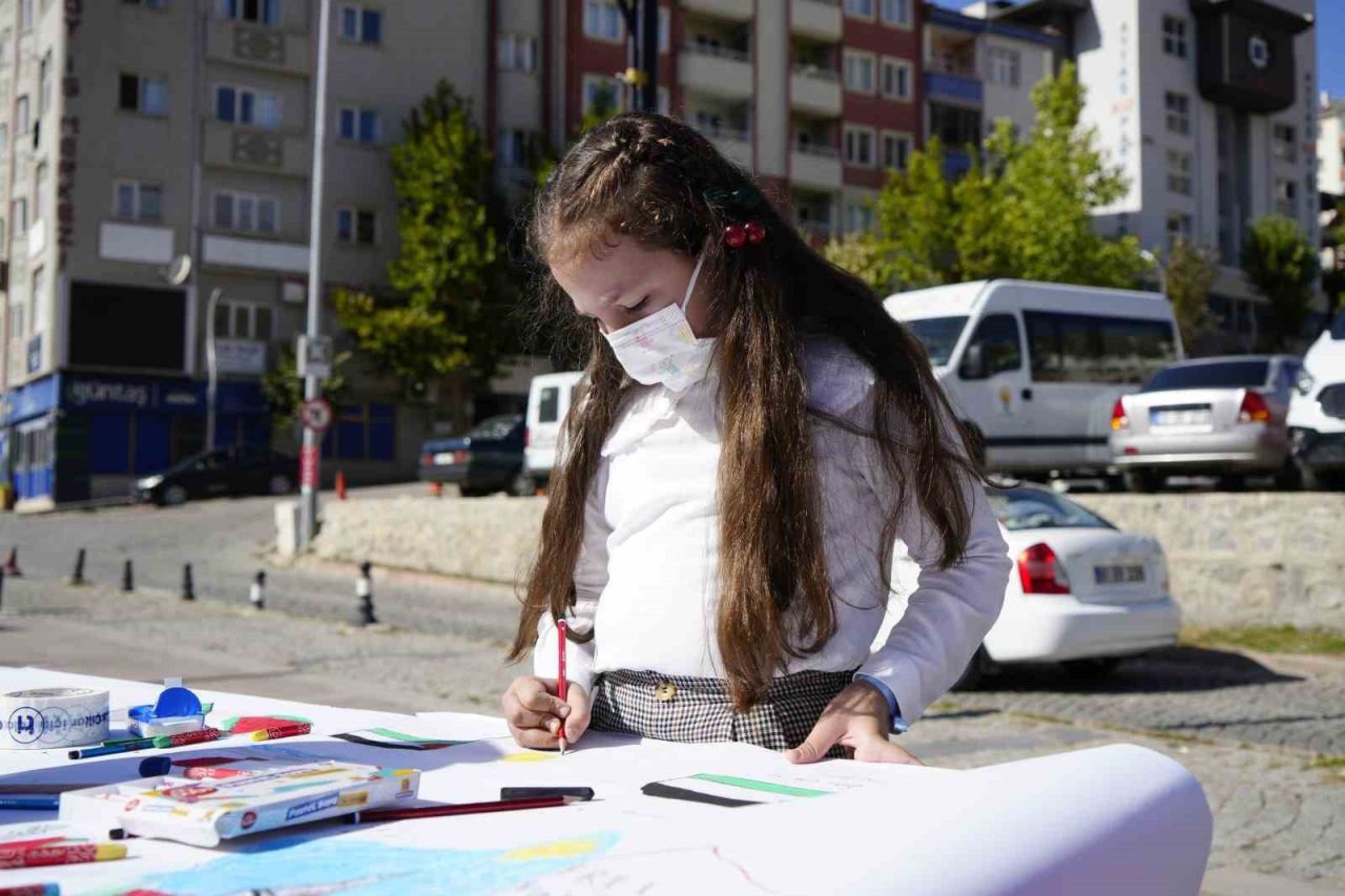 Gümüşhane’de Yetim Vakfı ve İlim Yayma Cemiyeti iş birliğiyle düzenlenen