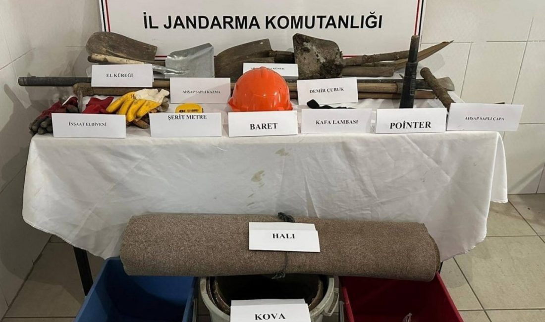 Gümüşhane’nin Torul ilçesinde jandarma ekipleri tarafından düzenlenen operasyonda kaçak kazı