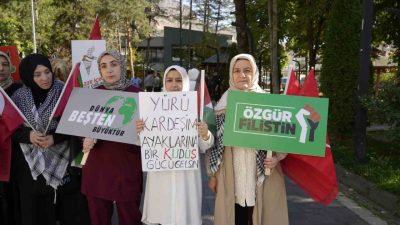 Gümüşhane’de, Filistin’de yaşanan insanlık dramına dikkat çekmek ve Gazze’ye destek