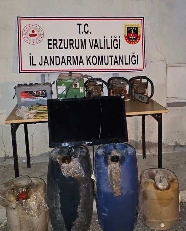 Erzurum İl Jandarma Komutanlığınca; Köprüköy ilçesinde 7 farklı evde meydana