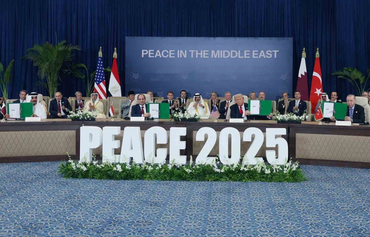 İletişim Başkanı Burhanettin Duran, “Cumhurbaşkanımız Sayın Recep Tayyip Erdoğan, uluslararası