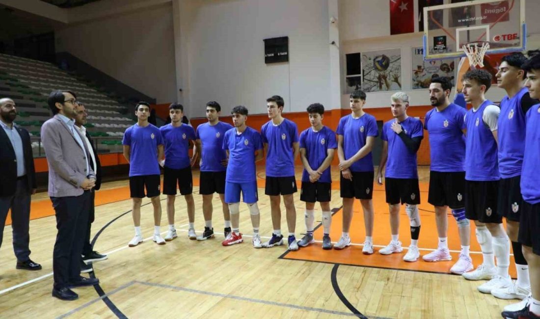 İnegöl Belediyespor erkek voleybol takımı, 12 Ekim Pazar günü İnegöl’de