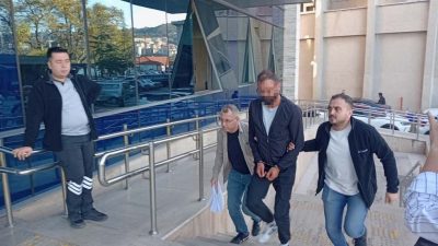 Zonguldak’ın Kozlu ilçesinde önceki gece bir iş yerine üç el