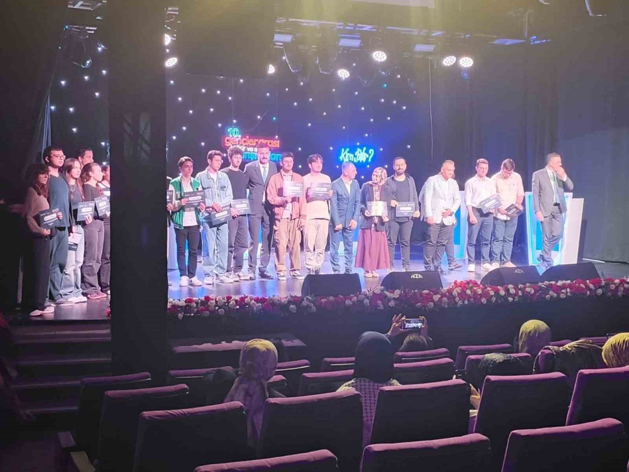 Gençlik ve Spor Bakanlığı tarafından Trabzon’da düzenlenen 10. Gençler Arası