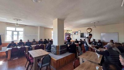 Kars İl Jandarma Komutanlığı ekipleri, siber suçlarla mücadele kapsamında kırsal