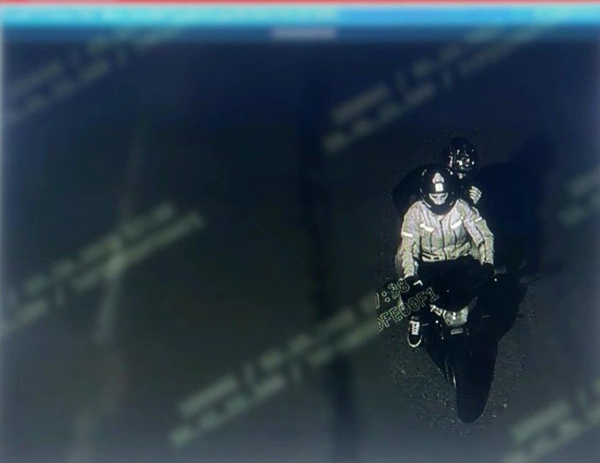 Kocaeli’de iş yerine motosikletli ve kasklı kişilerce gerçekleştirilen silahlı saldırının