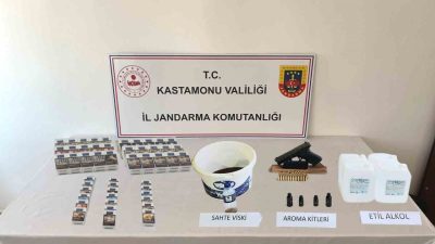 Kastamonu’da jandarma ekiplerince gerçekleştirilen sahte alkol operasyonunda 6 şüpheli gözaltına
