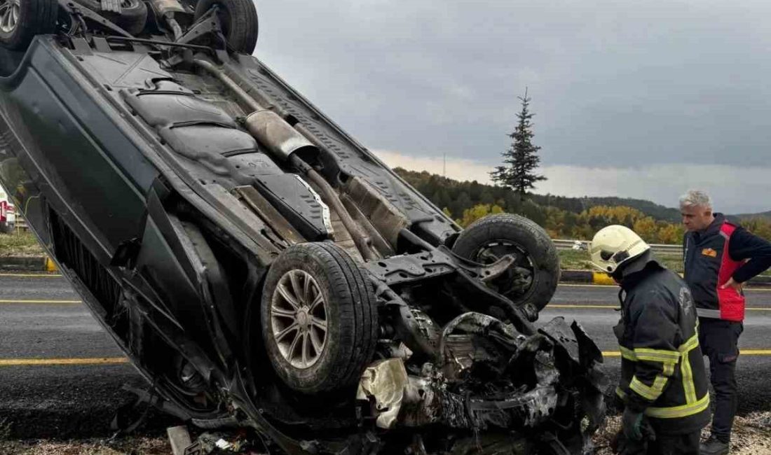 Kastamonu’da yoldan çıkarak takla atan hafif ticari aracın sürücüsü yaralandı.